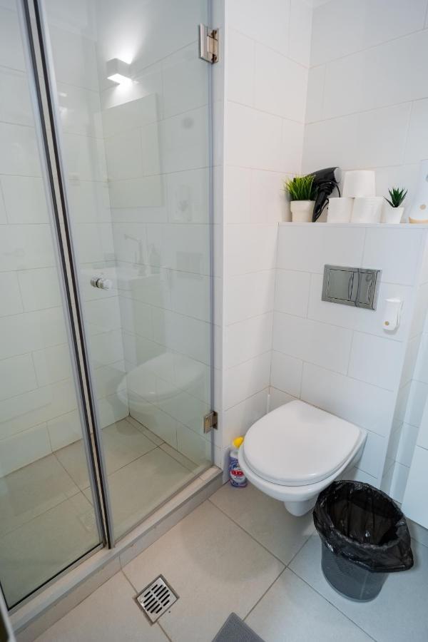 One Bedroom Flat In Bucharest'S Historic District Εξωτερικό φωτογραφία