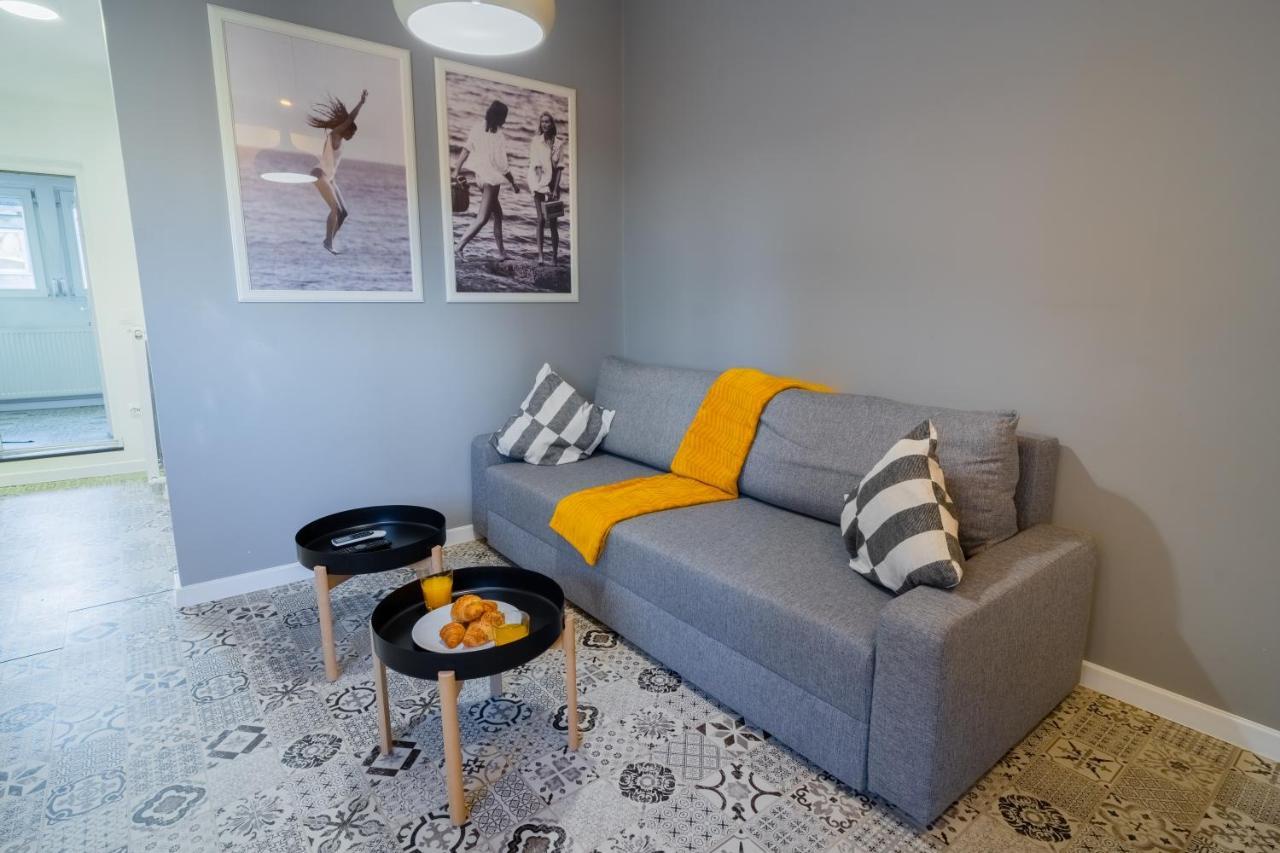 One Bedroom Flat In Bucharest'S Historic District Εξωτερικό φωτογραφία
